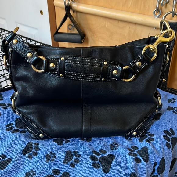 Coach Handbags - Coach EC Black Leather Handbag/Purse